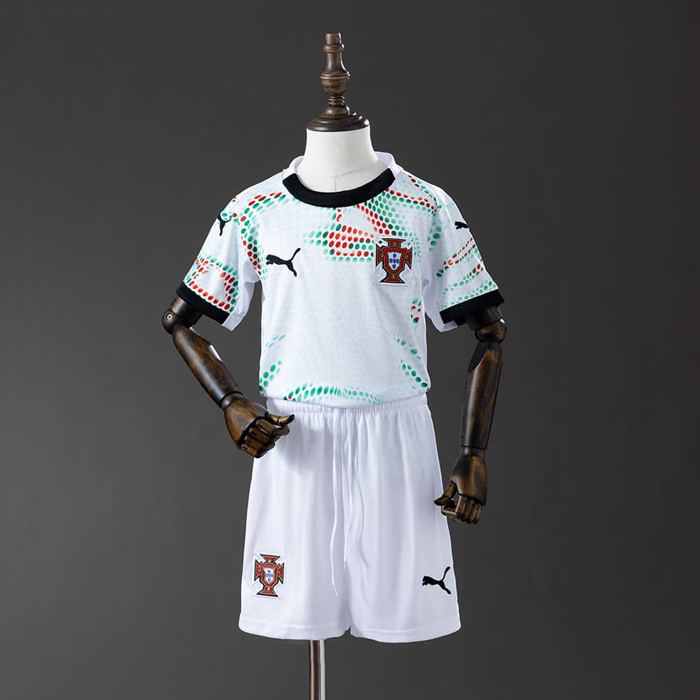 Kit Criança Portugal 2025 Alternativa