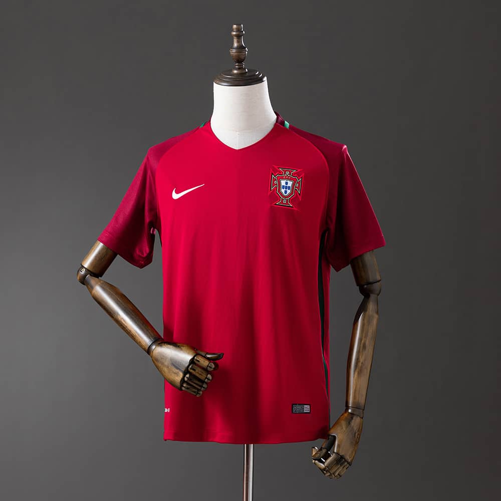 Camisola Principal Retro Portugal 2016
