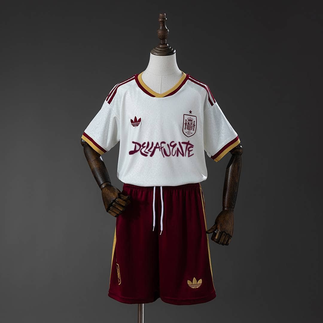 Camisola Edição Especial Espanha x Dellafuente 2026 Criança