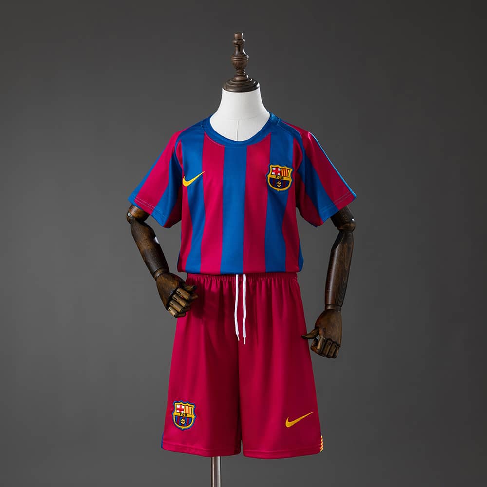 Kit Crianca FC Barcelona Principal 2005/2006