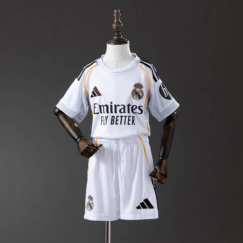 Kit Criança Real Madrid 2025/26 Principal