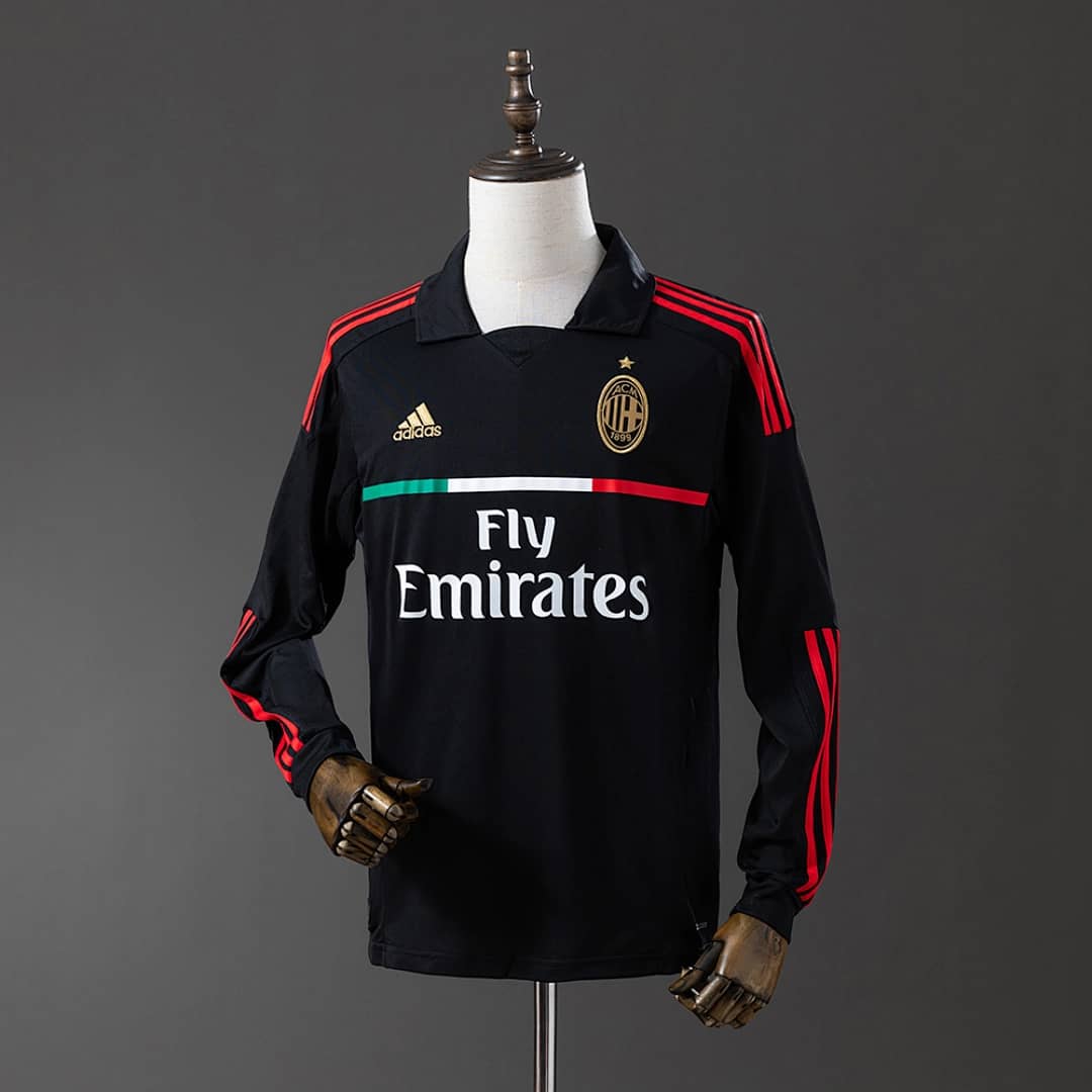 Camisola Alternativa do AC Milan 2011/2012 (Retro, Manga Longa)