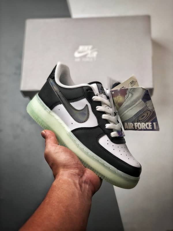 Air Force 1 '07 Low Preto e Branco