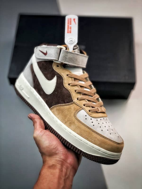 Air Force 1 07 Mid Cafe Grao Camurca