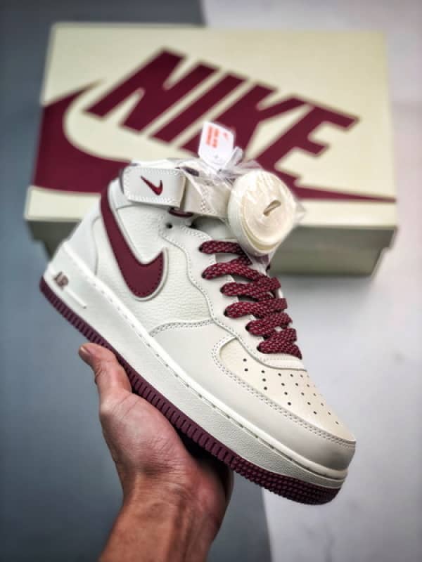 Air Force 1 07 Mid Branco e Vermelho 3M