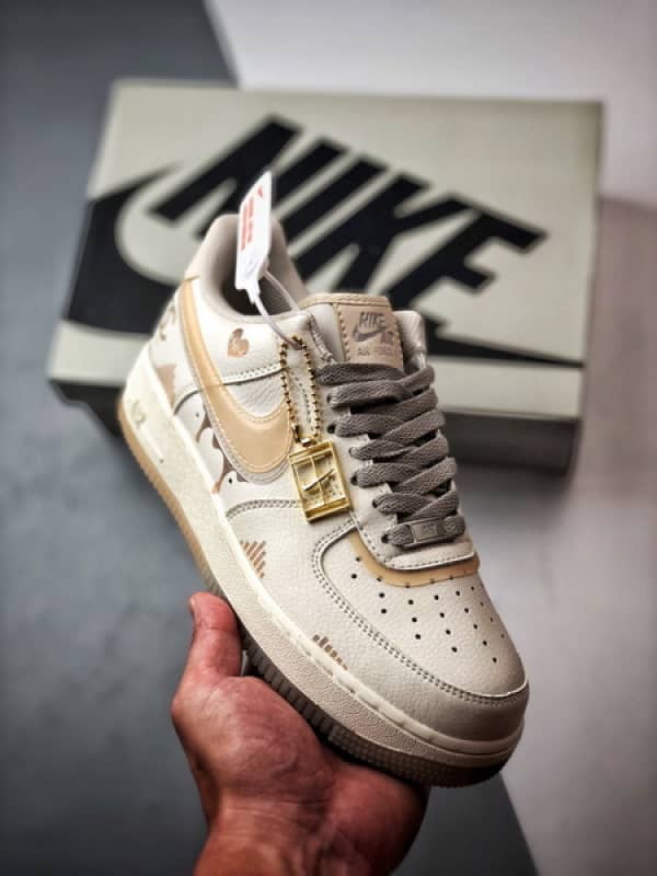 Air Force 1 Low Coração Batendo Mescla Cinza e Amarelo