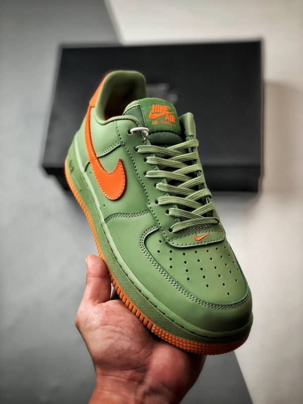 Nike Air Force 1 Low Premium Verde e Laranja