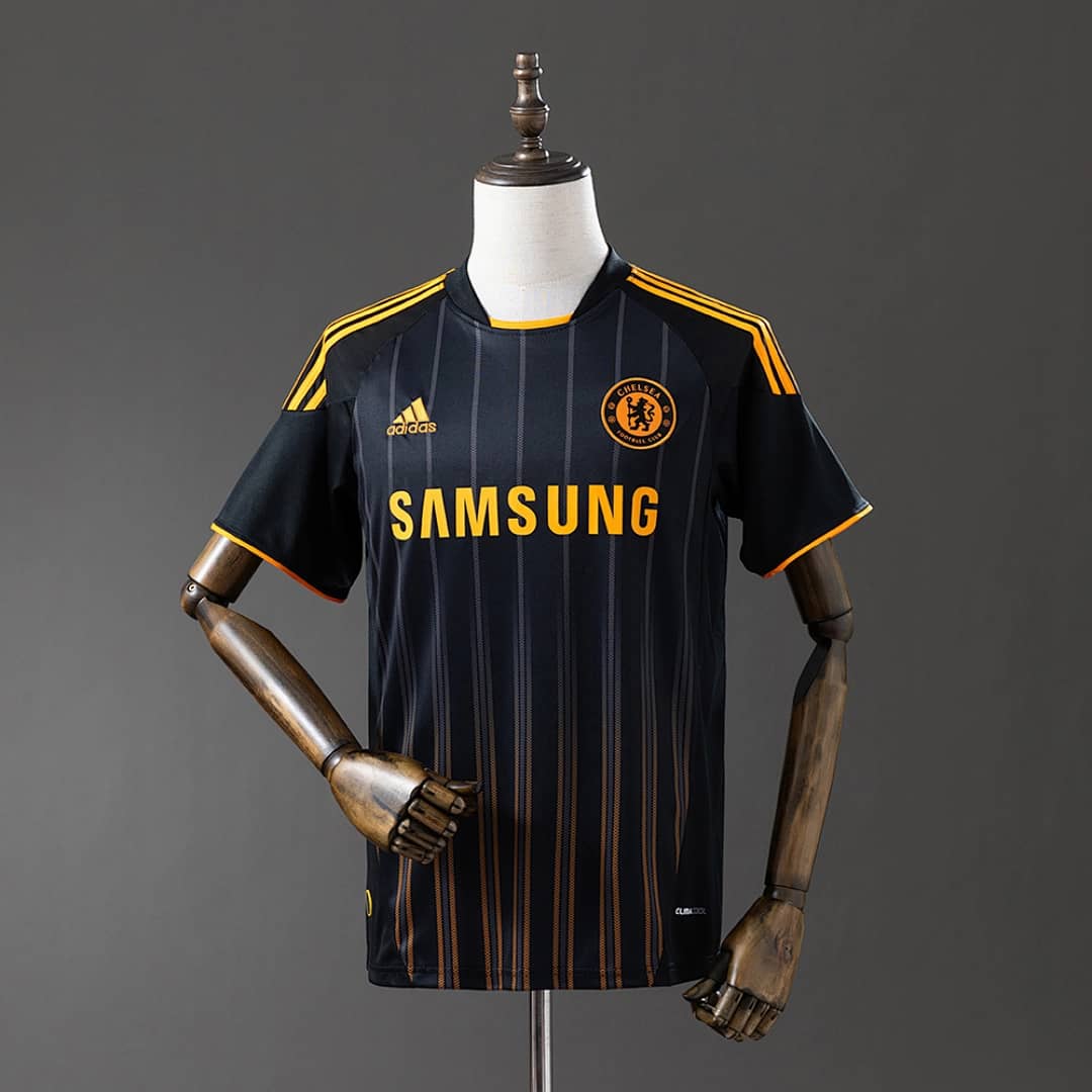Camisola Alternativa do Chelsea 2010/2011 (Retro)