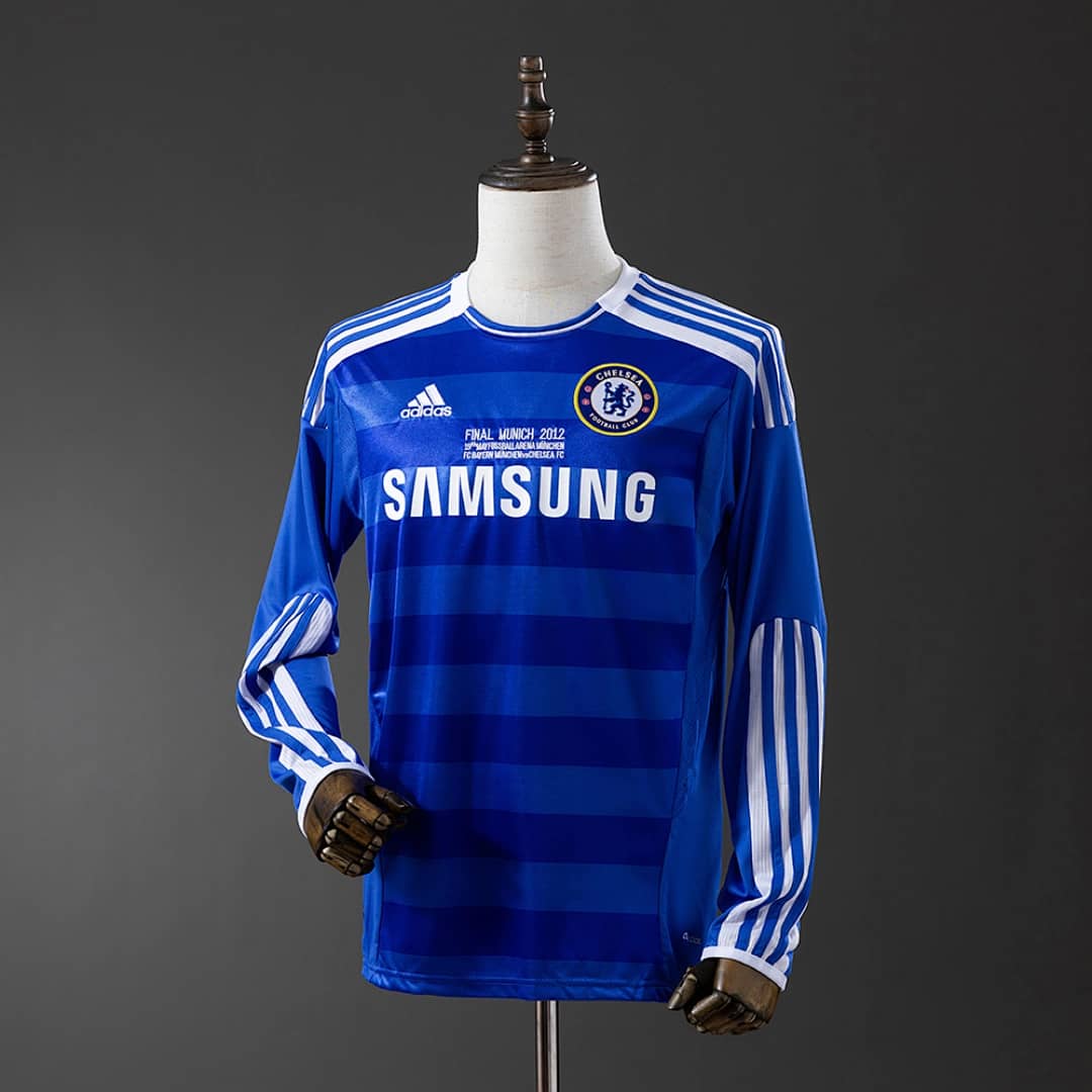 Camisola Principal do Chelsea 2011/2012 Champions League (Retro, Manga Longa)