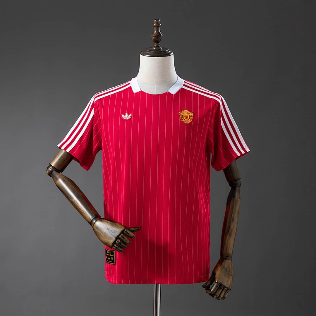 Camisola Manchester United 2025/2026 (3)
