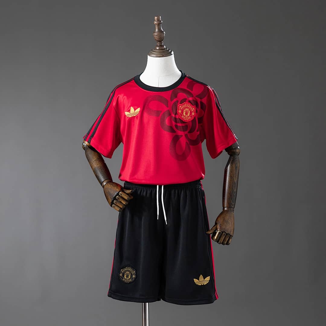 Kit Crianca Manchester United 2025/2026
