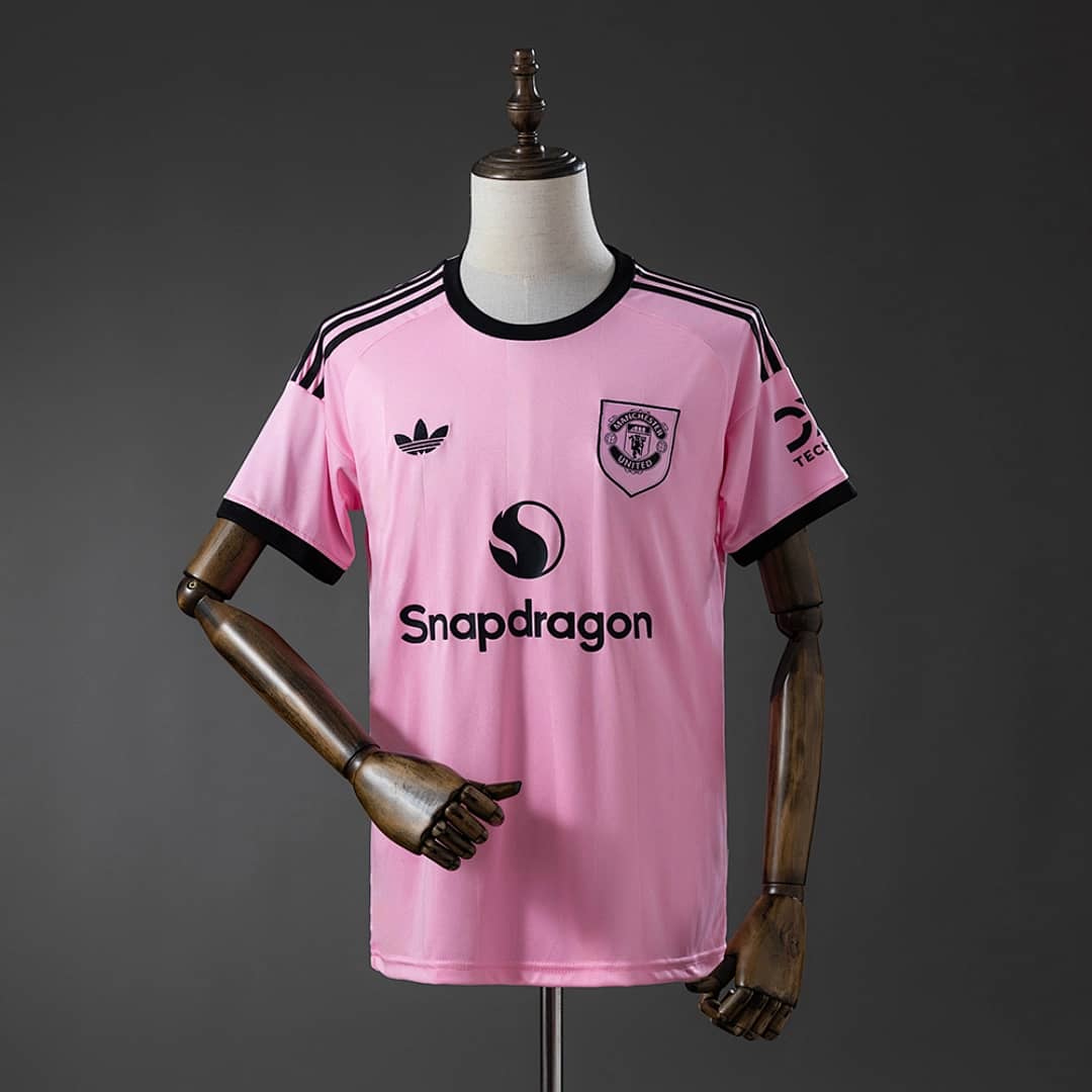 Camisola Terceira do Manchester United 2025/2026
