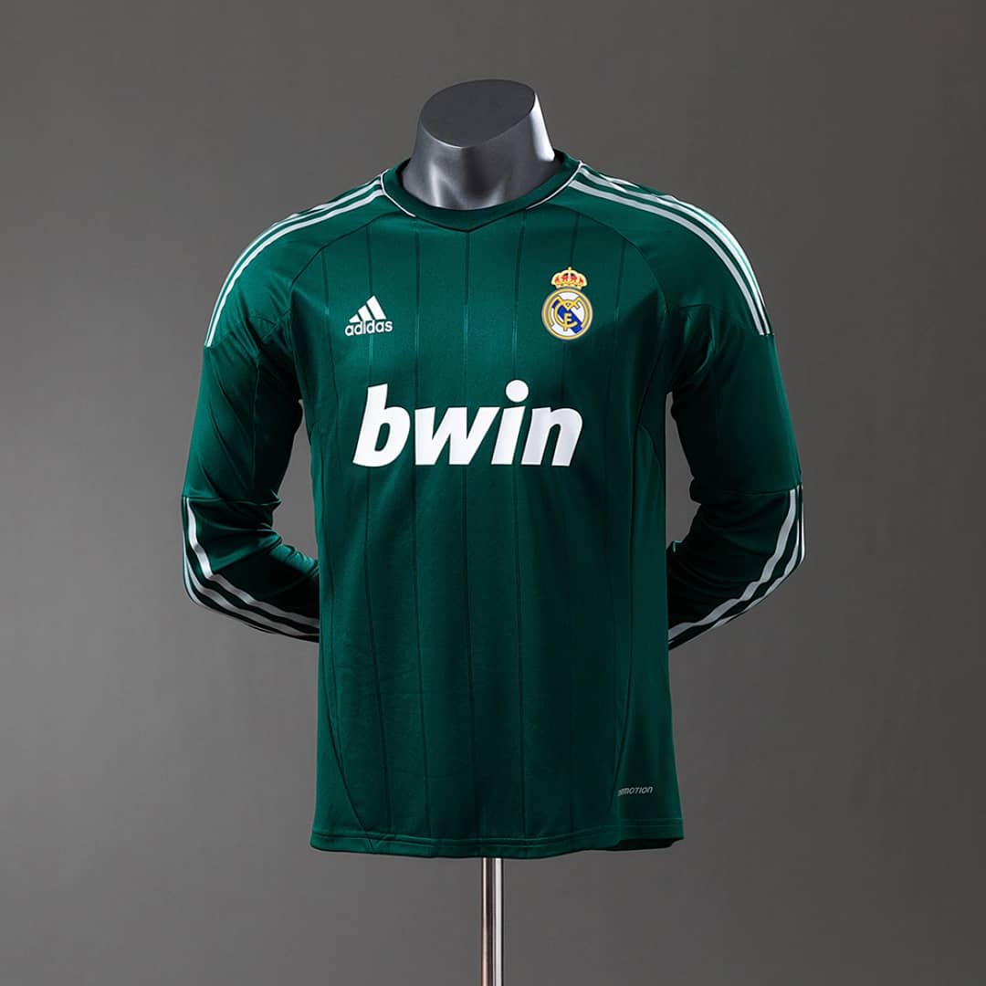 Camisola Terceira do Real Madrid 2012/2013 (Retro, Versao Jogador, Manga Longa)