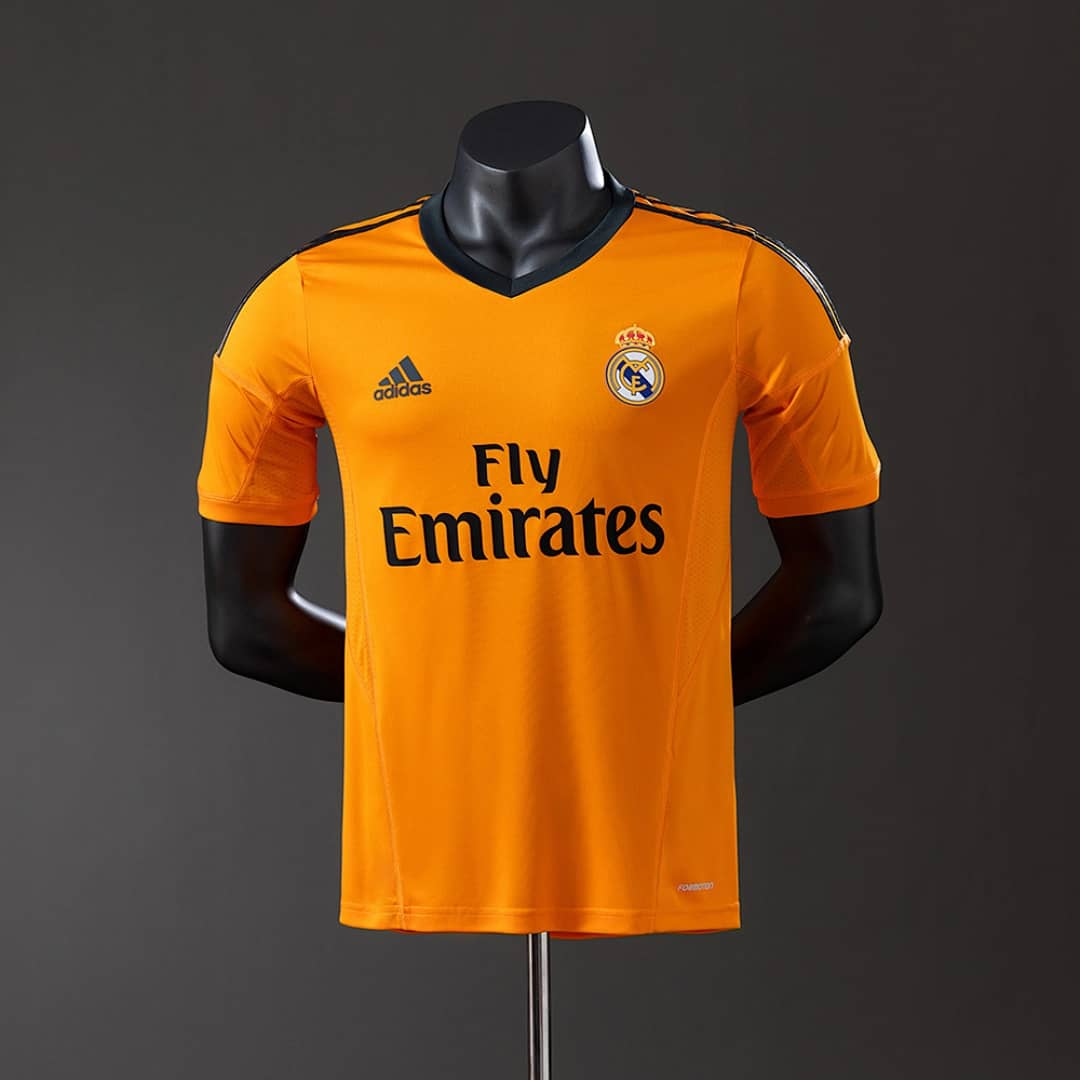 Camisola Terceira do Real Madrid 2013/2014 (Retro, Versao Jogador)