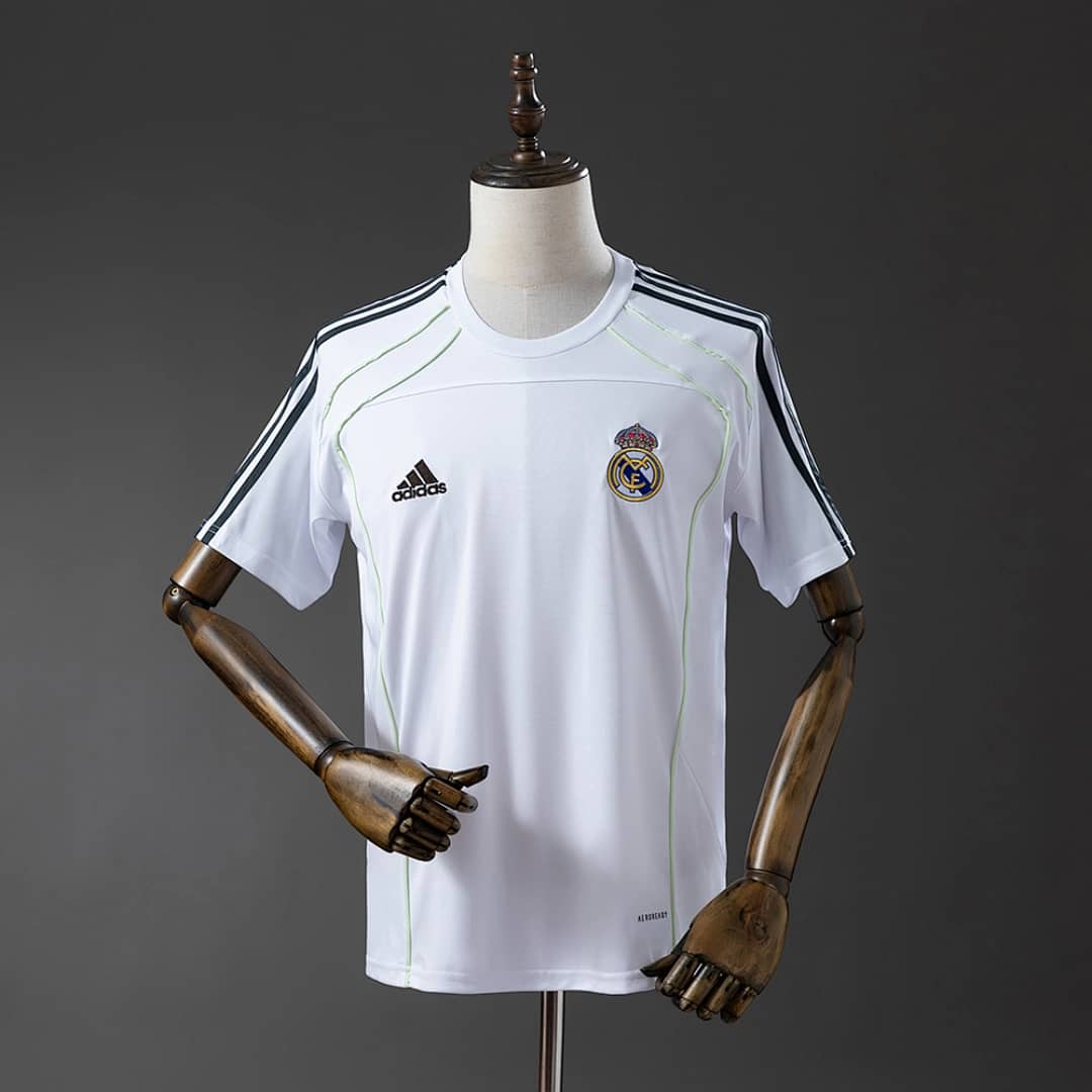 Camisola Real Madrid 2025/2026 Edicao Especial (4)