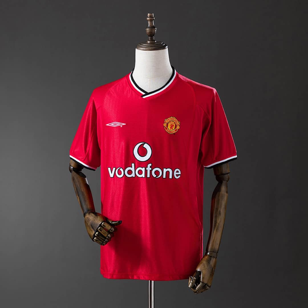 Camisola Principal do Manchester United 2000/2001 (Retro)