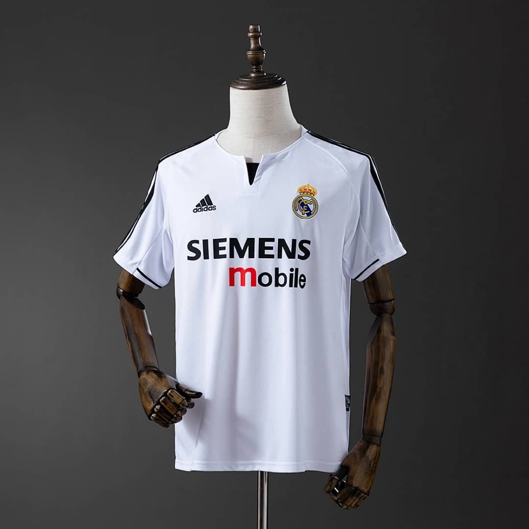 Camisola Principal do Real Madrid 2004/2005 (Retro)