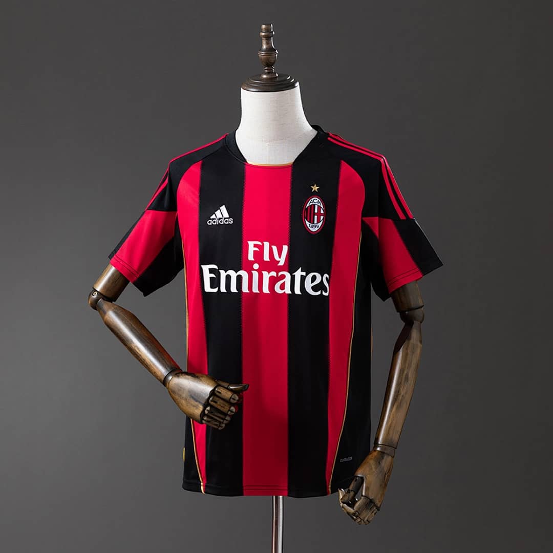 Camisola Principal do AC Milan 2010/2011 (Retro)