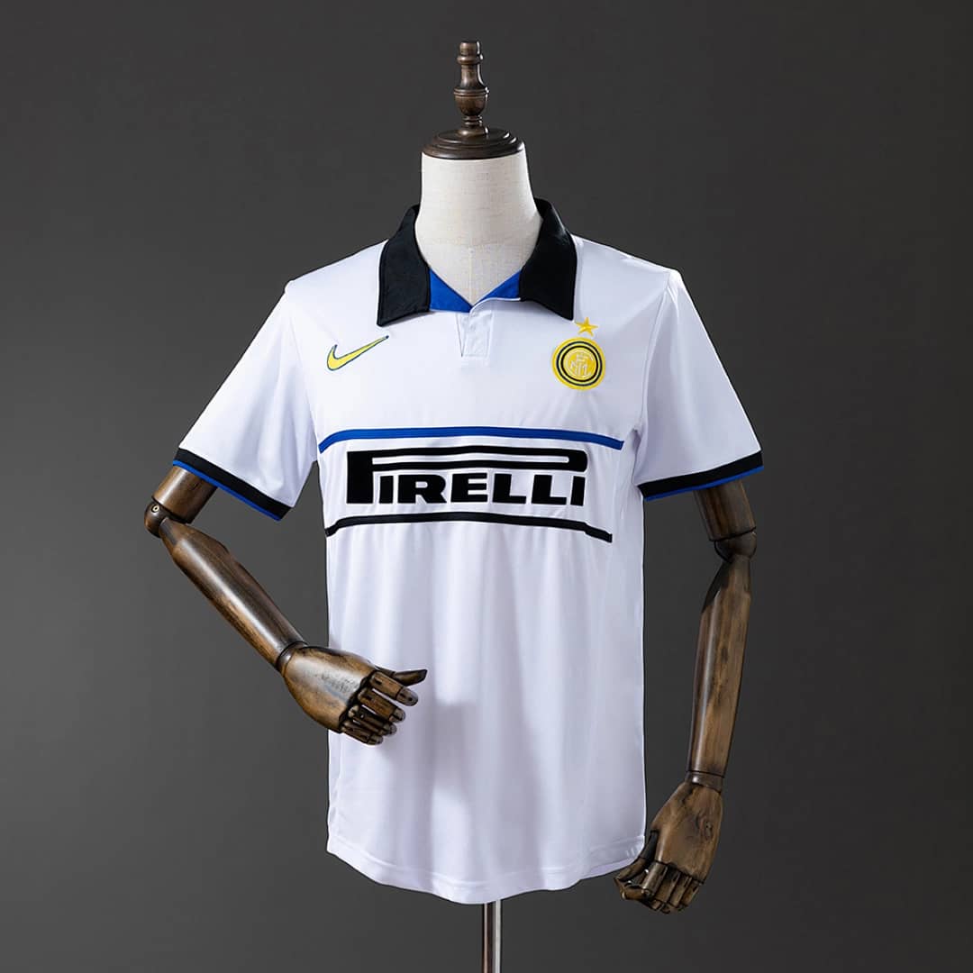 Camisola Alternativa do Inter Milan 1998/1999 (Retro)