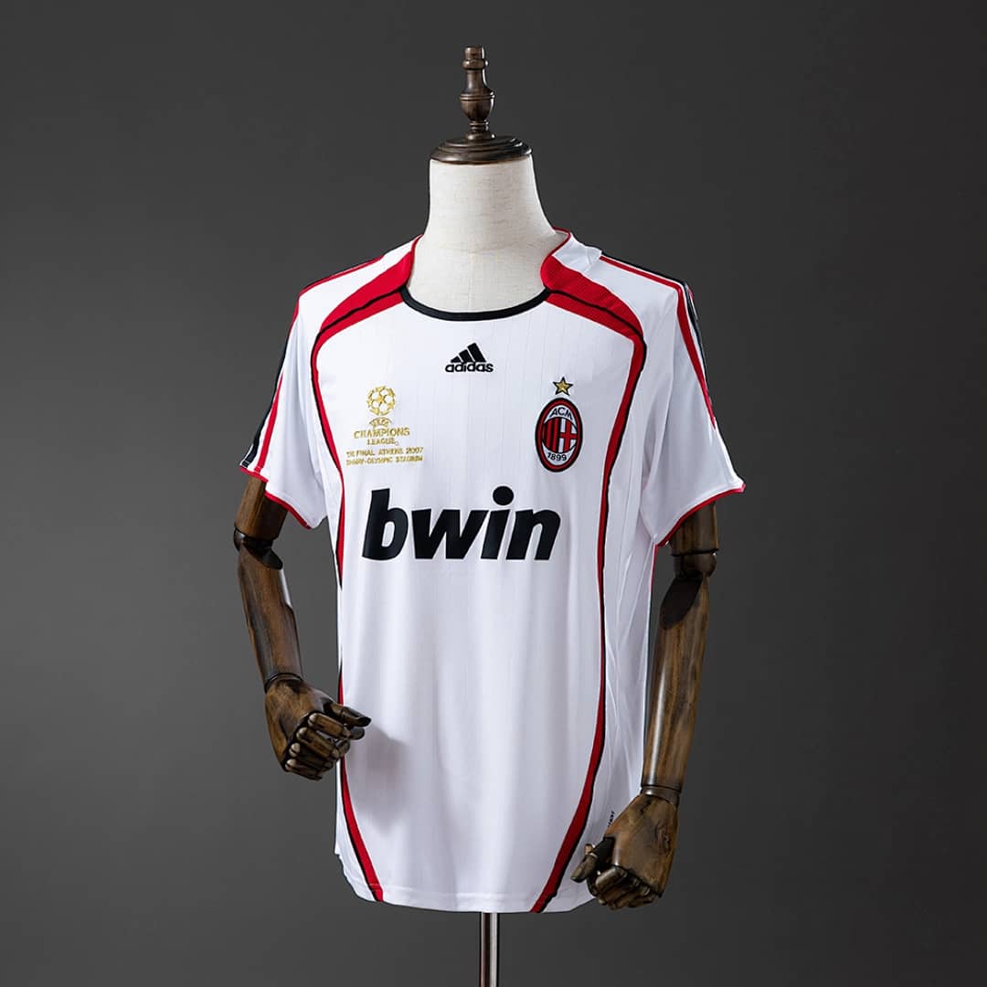 Camisola Alternativa do AC Milan 2006/2007 (Retro)
