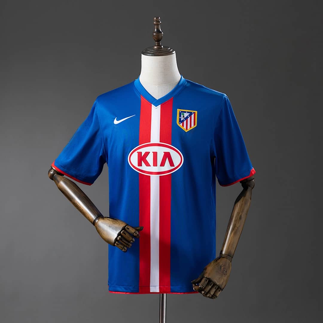 Camisola Alternativa do Atletico Madrid 2010/2011 (Retro)