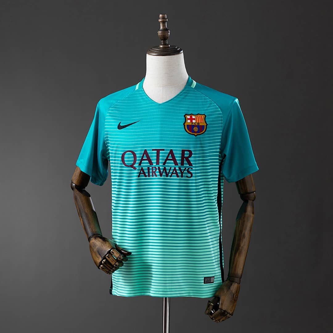 Camisola Terceira do FC Barcelona 2016/2017 (Retro)