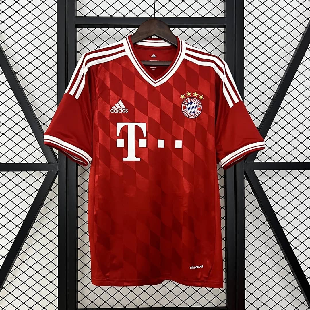 Camisola Principal do Bayern Munich 2013/2014 (Retro) (2)