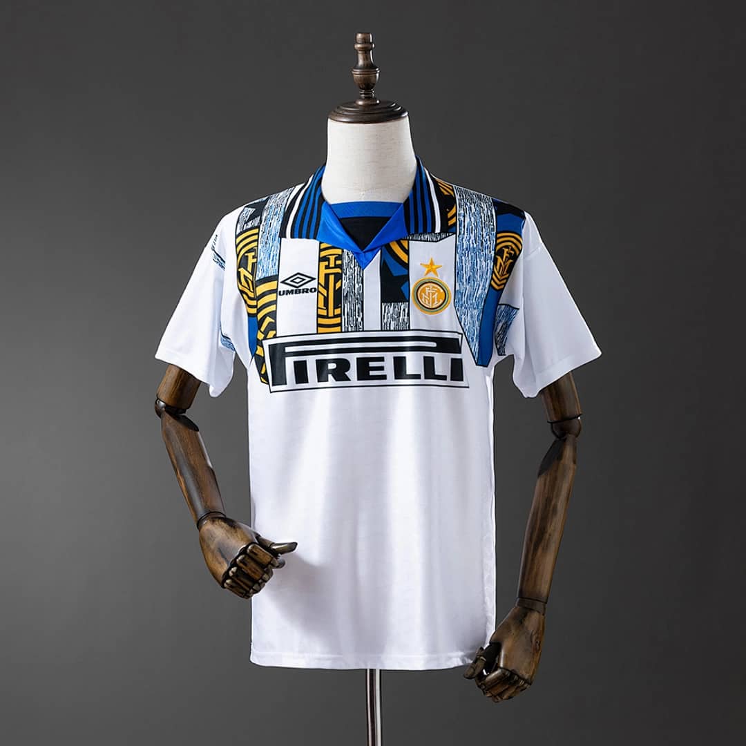 Camisola Alternativa do Inter Milan 1996/1997 (Retro)