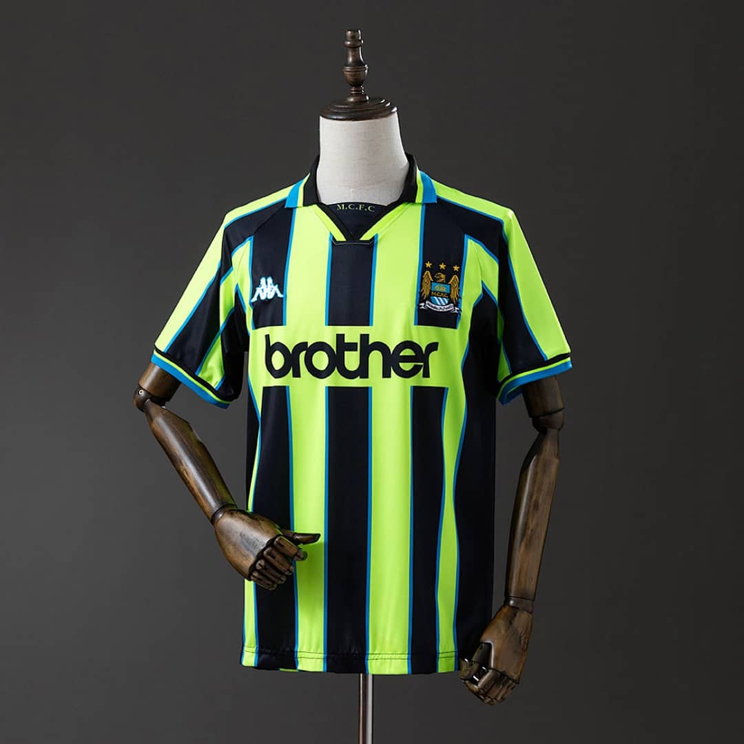 Camisola Alternativa do Manchester City 1998/1999 (Retro)