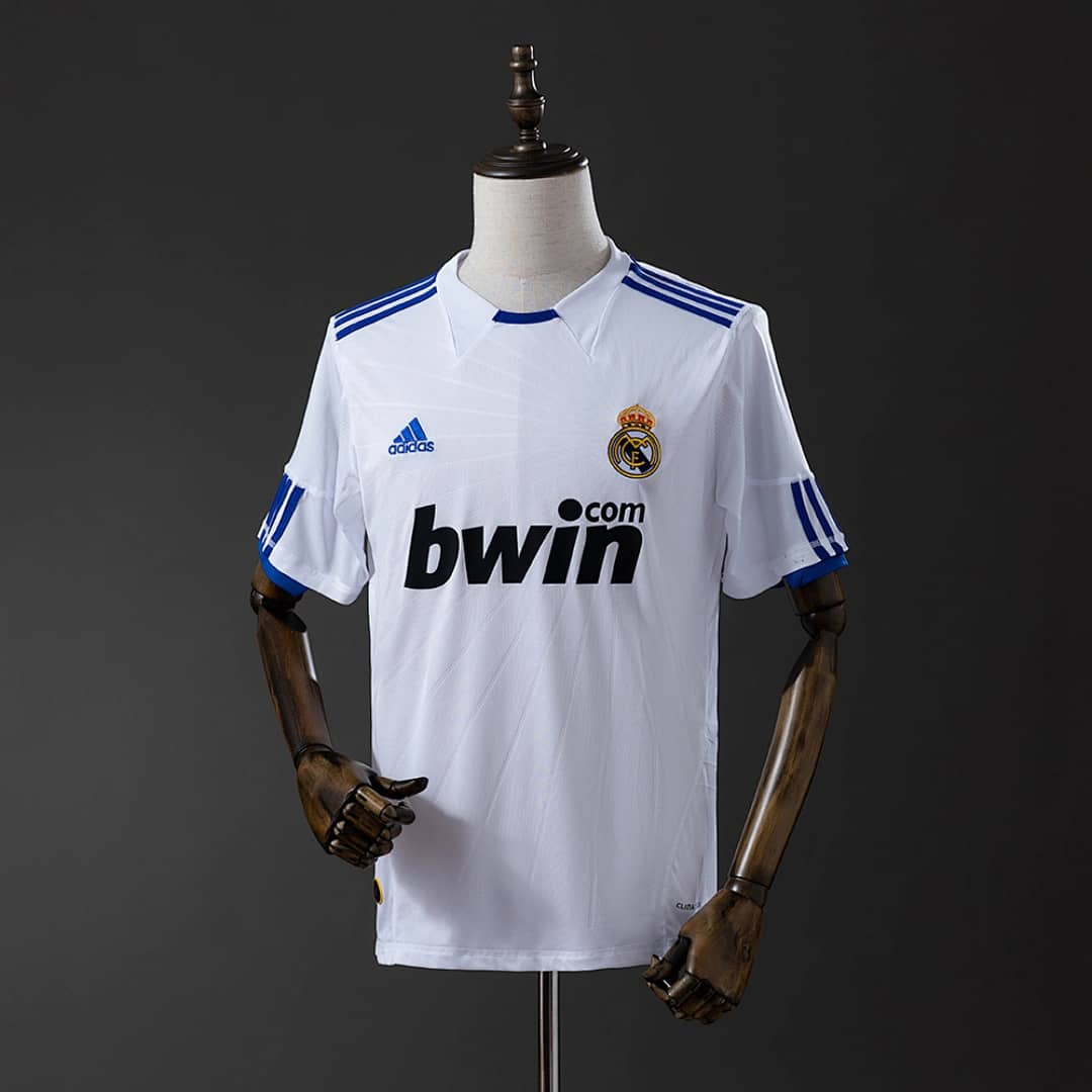 Camisola Principal do Real Madrid 2010/2011 (Retro)