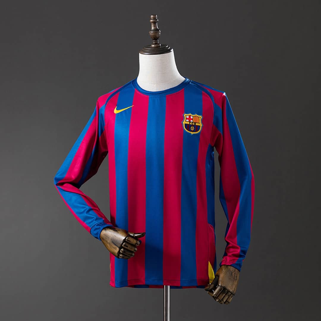 Camisola Principal do FC Barcelona 2005/2006 (Retro, Manga Longa) (2)