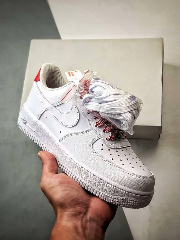 Air Force 1 '07 Low Branco e Vermelho