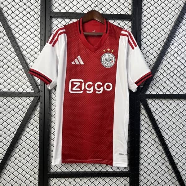 Ajax 2025/26 - Principal (Home)