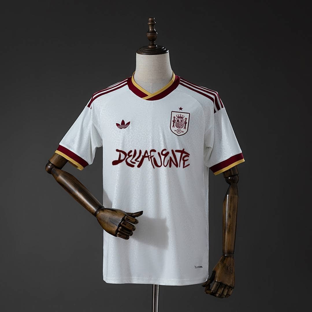 Camisola Edição Especial Espanha x Dellafuente 2026