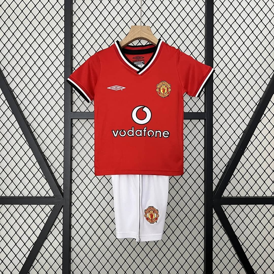 Kit Crianca Manchester United Principal 2000/2001