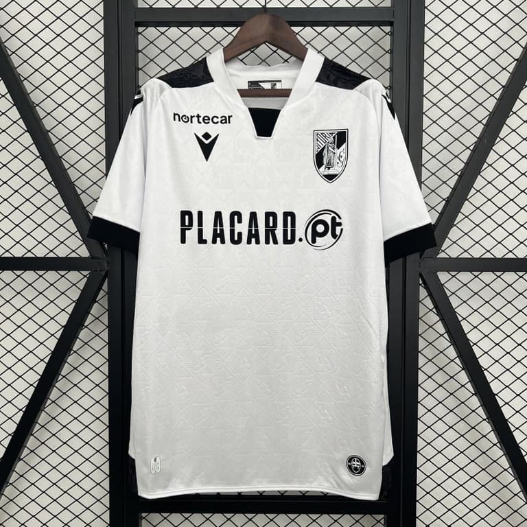 Vitória SC 2025/26 jersey