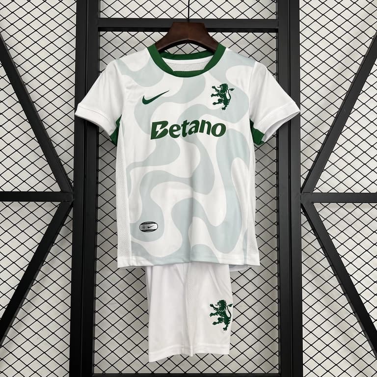 Sporting CP 2025/26 Kids Third Kit