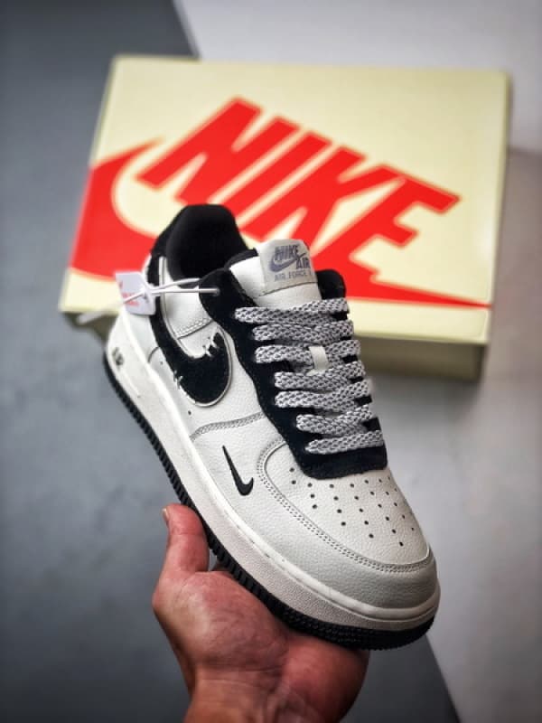 ASSC x Air Force 1 Low Branco e Preto