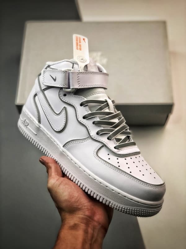 Air Force 1 07 Mid Branco e Prata 3M Reflexo
