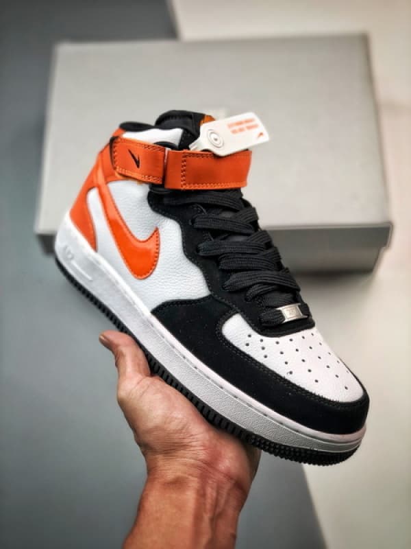 Air Force 1 07 Mid Branco e Preto