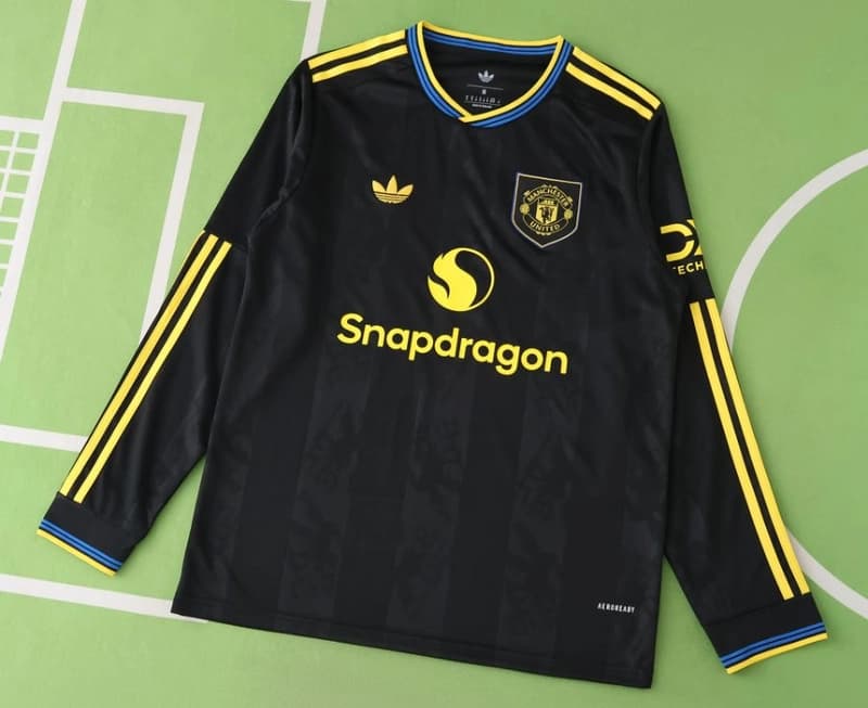 Manchester United Third Long Sleeve Jersey 25/26