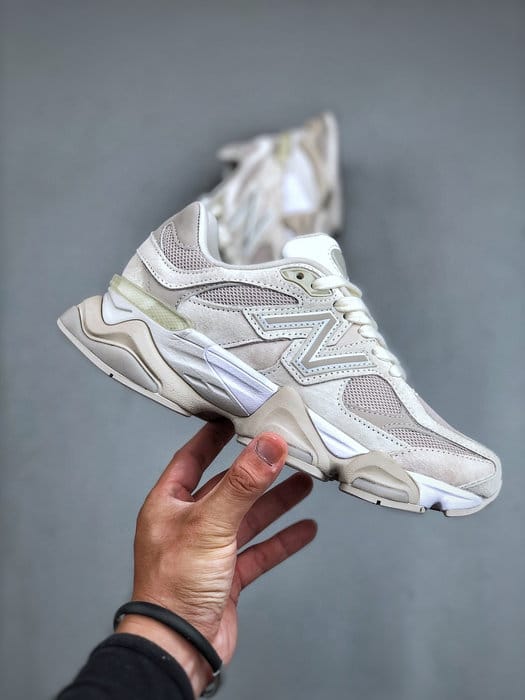 New Balance 9060 Grey Moonbeam - Vista 3