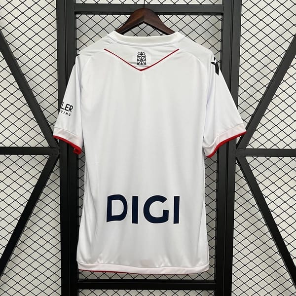 Camisola 25/26 Osasuna Terceira Fora - Vista 2