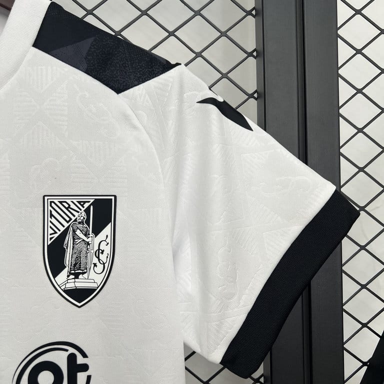 Kit Criança Vitoria SC Home 25/26 - Vista 7