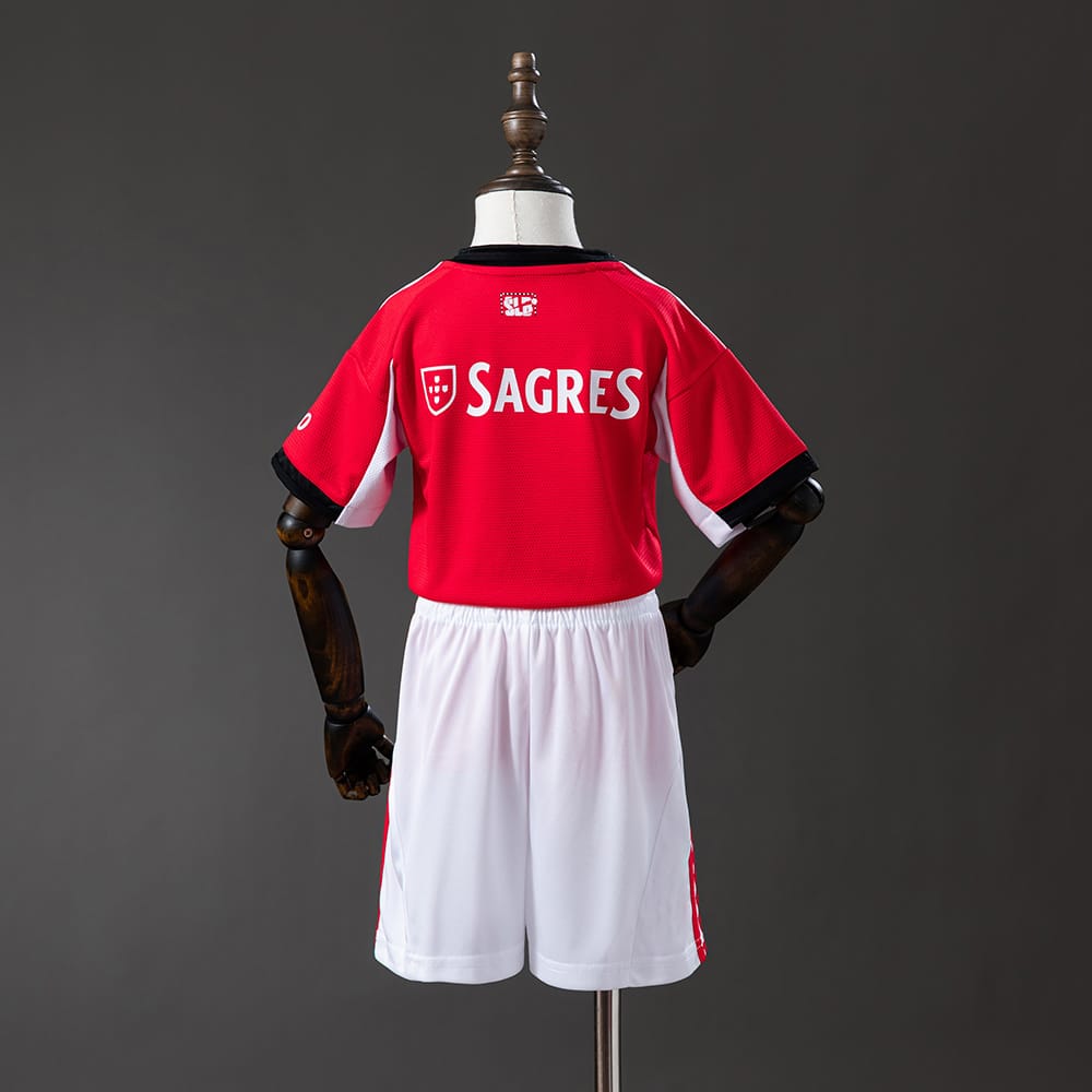 Kit Criança SL Benfica Principal 2025/26 - Vista 2
