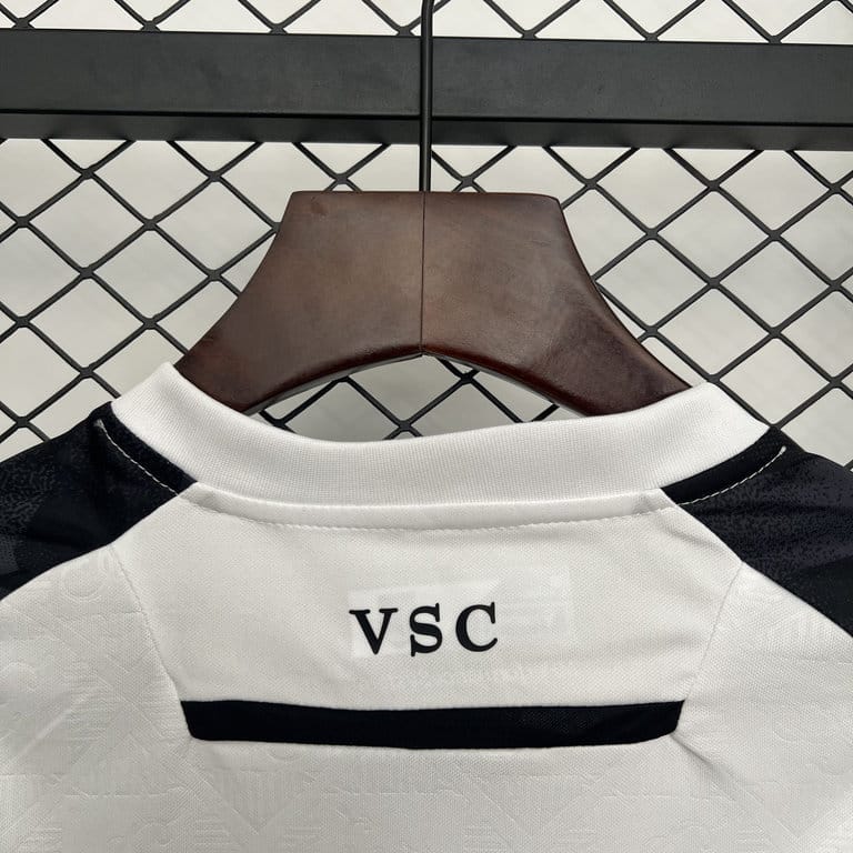 Kit Criança Vitoria SC Home 25/26 - Vista 13