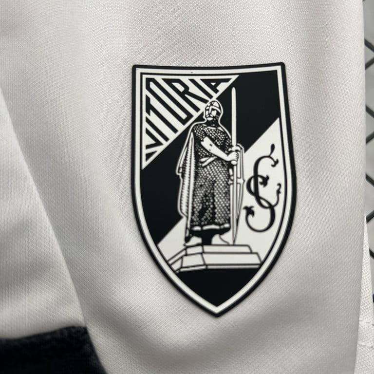 Kit Criança Vitoria SC Home 25/26 - Vista 15