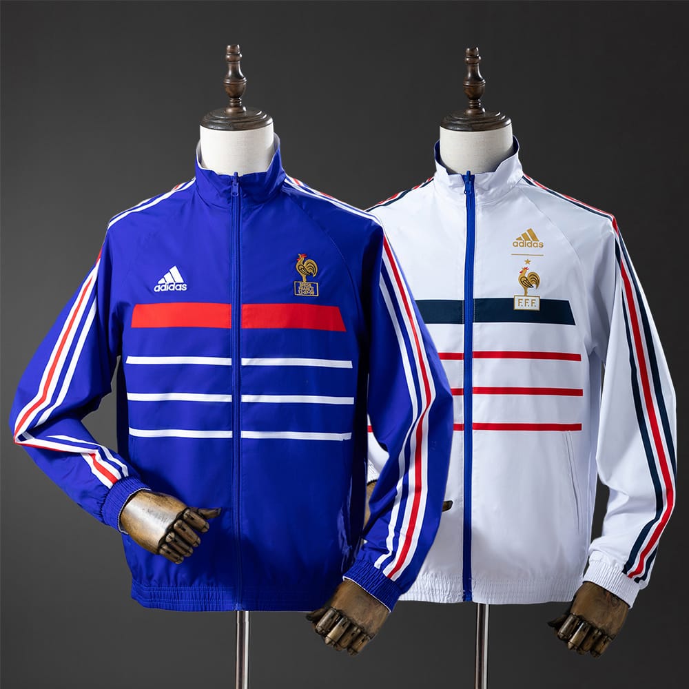 Trench Coat Reversível França 2025 - Vista 1