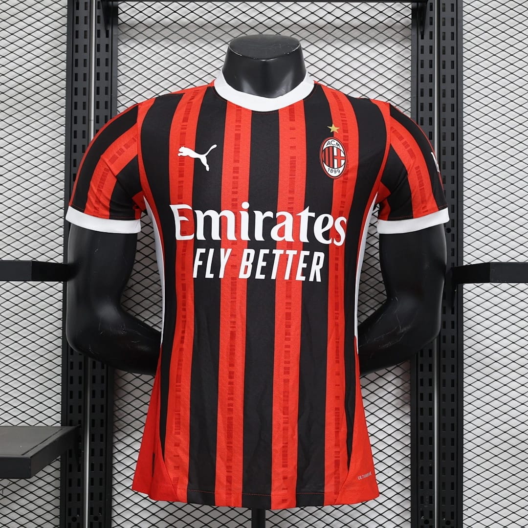 Camisola Principal do AC Milan 2024/2025 (2) - Vista 1