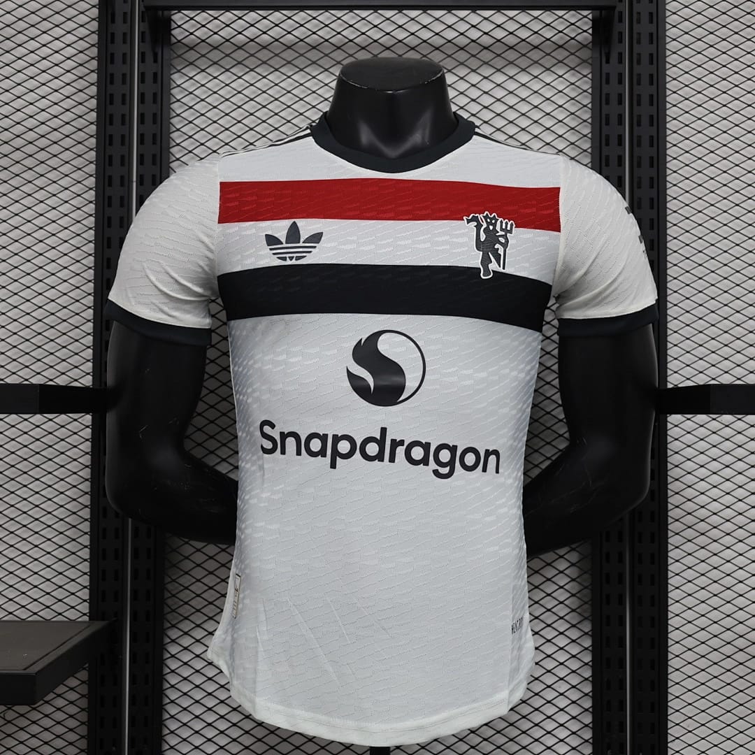 Camisola Terceira do Manchester United 2024/2025 (2) - Vista 1